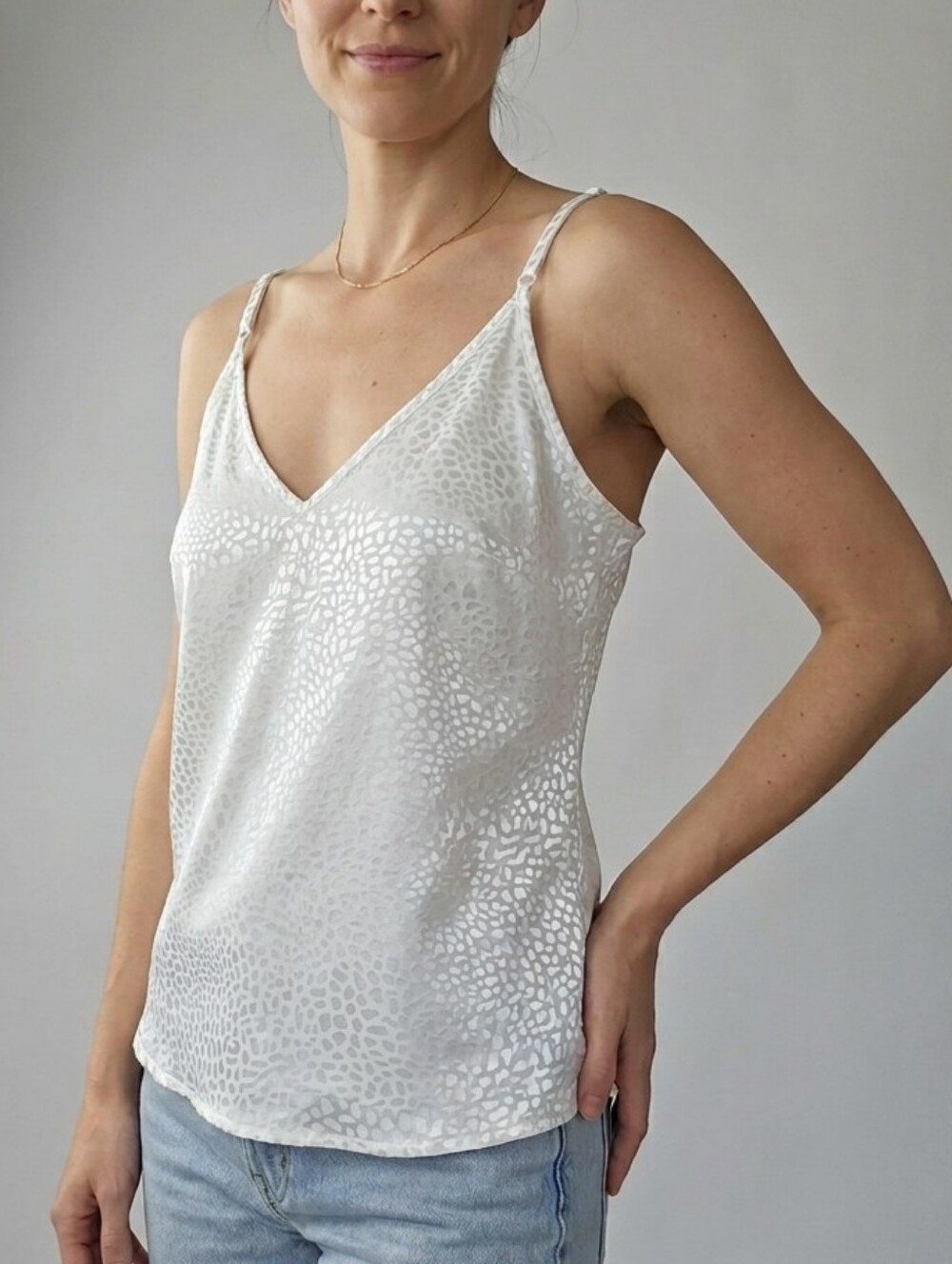 Silky White Animal Print V Neck Cami Top Adjustable Straps Camisole Tank Large